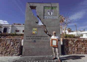 Reconocen a docentes de la UABCS por sus aportaciones al estudio y rescate del patrimonio histórico-cultural de la península