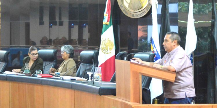 Propone el diputado Luis Armando Díaz la creación del Departamento de Seguridad, Vigilancia y Protección Civil para el Poder Legislativo