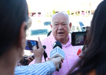 CONVOCA GOBERNADOR VCC A DIÁLOGO ABIERTO CON EMPRESARIOS