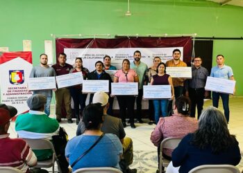 ENTREGA SETUE MICROFINANCIAMIENTOS A 92 FAMILIAS DE LA ZONA NORTE DE BCS