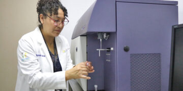 RECIBE HOSPITAL SALVATIERRA EQUIPO MÉDICO DE PUNTA PARA REFORZAR DETECCIÓN Y ATENCIÓN DEL CÁNCER INFANTIL