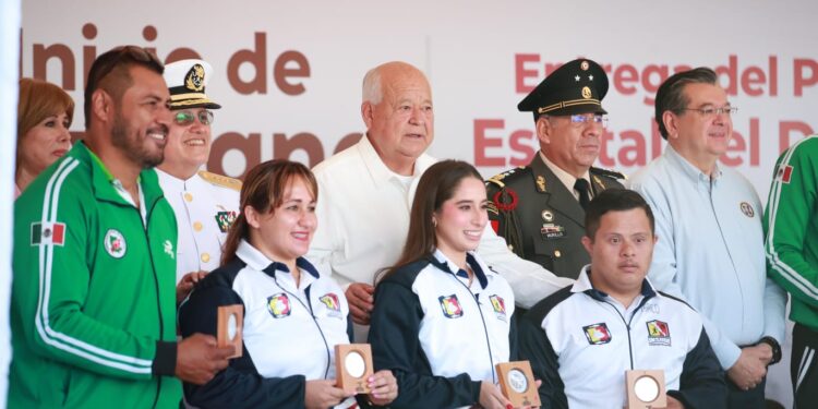 ENCABEZA GOBERNADOR VCC, CEREMONIA DE CXIII ANIVERSARIO DE LA REVOLUCIÓN MEXICANA