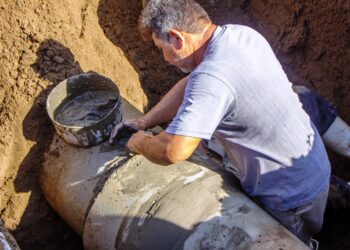 Repara OOMSAPAS La Paz fugas del Acueducto 2