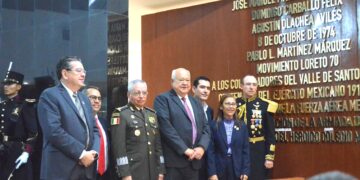 Devela el Congreso la leyenda con letras doradas: “2023 Año del Bicentenario del Heroico Colegio Militar”