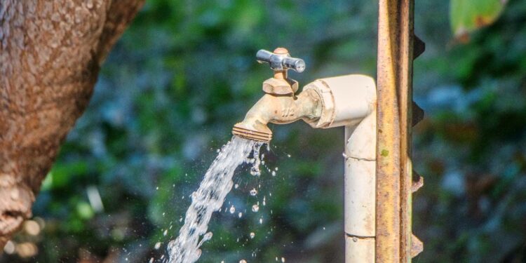Suministradas 108 colonias con servicio de agua potable por red, el 12 de Noviembre: OOMSAPAS La Paz