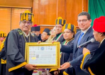 El alcalde Oscar Leggs Castro, fue invitado a recibir el galardón académico humanista Doctoratus Honorem Transformadores de la Patria