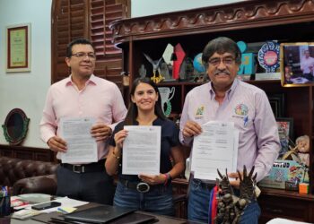 Se logra la firma de convenio para la reconstrucción del parque ubicado en la colonia Tierra y Libertad en Cabo San Lucas el cual resultó afectado tras las pasadas lluvias