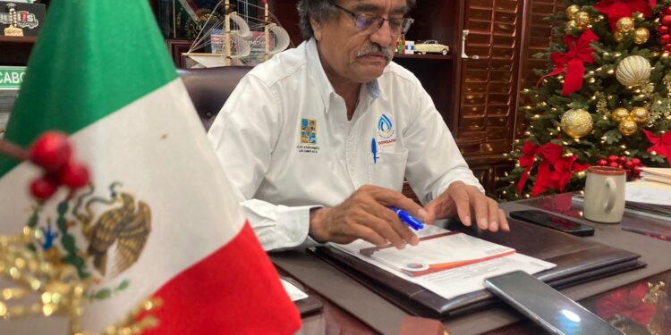 Invita a la población en general a acudir al encendido de los árboles navideños que se realizarán en las diferentes delegaciones esta misma semana