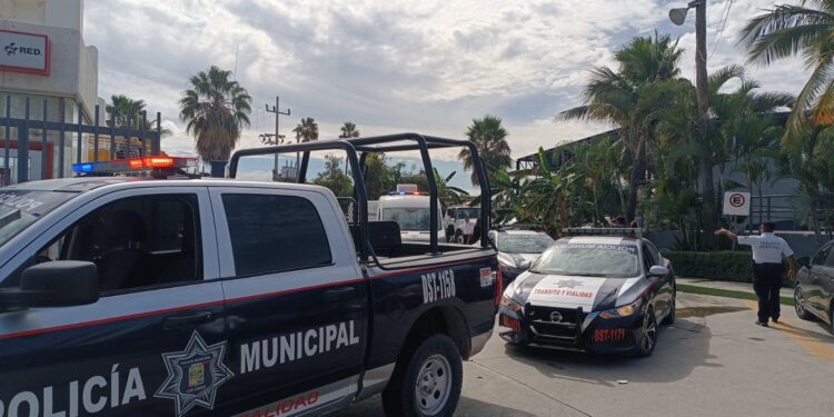 La Dirección General de Seguridad Pública, Policía Preventiva y Tránsito Municipal a cargo del Ing. Jesús Antonio Gómez Rodríguez reporta saldo blanco durante navidad.