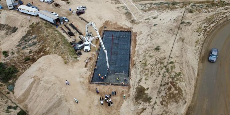 Cerrando fuerte este año 2023 con la entrega de obras y con los trabajos de concreto hidráulico de la segunda planta desaladora de 250 litros por segundo, ubicada en la delegación de Cabo San Lucas