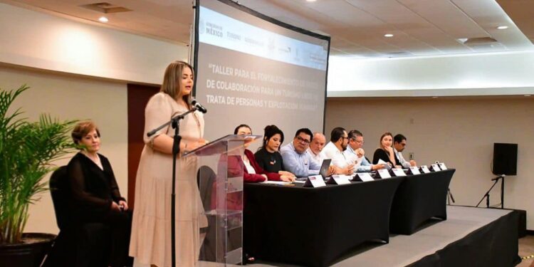 Servidoras públicas del Gobierno de Los Cabos estuvieron presentes durante el Taller para el Fortalecimiento de Redes de Colaboración para un Turismo Libre de Trata de Personas y Explotación Humana