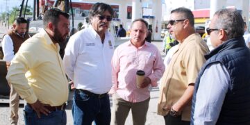 Iniciaron los trabajos de bacheo en la calle Aguajitos de Cabo San Lucas, con acciones emergentes para la colocación 19.87 metros cuadrados de asfalto