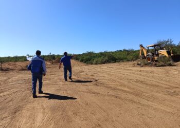 Cecilia Guadalupe González Salas, señaló que la dependencia a su cargo ejecuta trabajos permanentes de supervisión para certificar el cumplimiento a las leyes y lineamientos municipales en materia de proyectos de obra