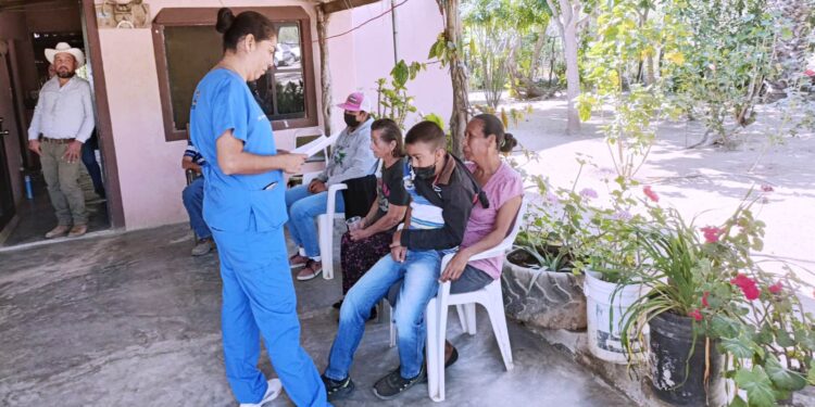 Proporciona de forma permanente el Gobierno de Los Cabos a personas adultas mayores, amas de casa y niñez que radica en la zona rural de Cabo San Lucas