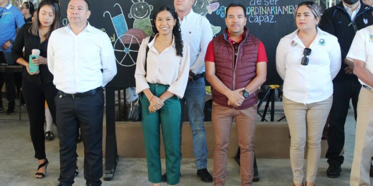 “Todas las personas somos iguales en cuanto a dignidad humana, aun cuando tenemos diferentes capacidades, habilidades, dones y formas de pensar que nos hacen únicas e irrepetibles”