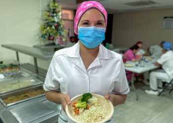 Recomienda IMSS Baja California Sur no exceder consumo de alimentos