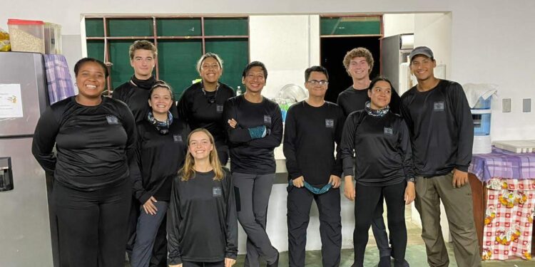 Estudiante de la UABCS participa en movilidad internacional para la conservación de tortuga verde