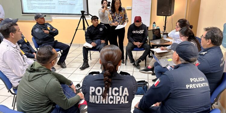 Capacitan en materia Jurídico Ambiental a personal de dependencias municipales
