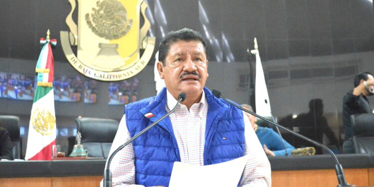 Propone diputado Armando Martínez la Ley de Revocación de Mandato del Estado de BCS