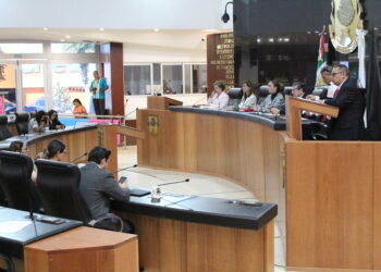 Rinde informe de la Mesa Directiva Diputado Luis Armando Díaz