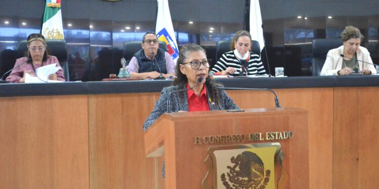 Aprueba el Congreso del Estado reformas al Código Civil que permitirá registrar a los hijos e hijas de parejas lesbicomaternales y homoparentales