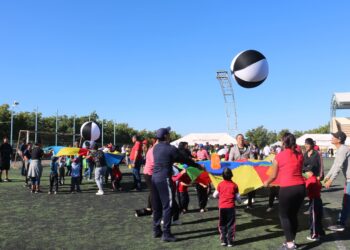 PARTICIPAN EN CONVIVENCIA MÁS DE MIL 200 PADRES Y ALUMNOS DE JARDINES DE NIÑOS DE LA PAZ 