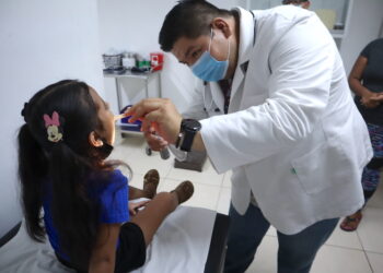 REALIZA SECTOR SALUD DE BCS VIGILANCIA PERMANENTE DE ENFERMEDADES RESPIRATORIAS VIRALES