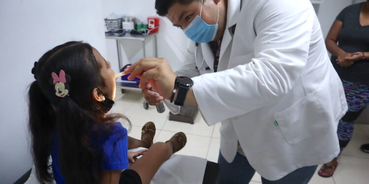 REALIZA SECTOR SALUD DE BCS VIGILANCIA PERMANENTE DE ENFERMEDADES RESPIRATORIAS VIRALES