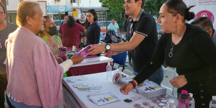 REALIZA CENTRO PREVENTIVO DE LA SSPE  FERIA DE SERVICIOS PARA LA MUJER