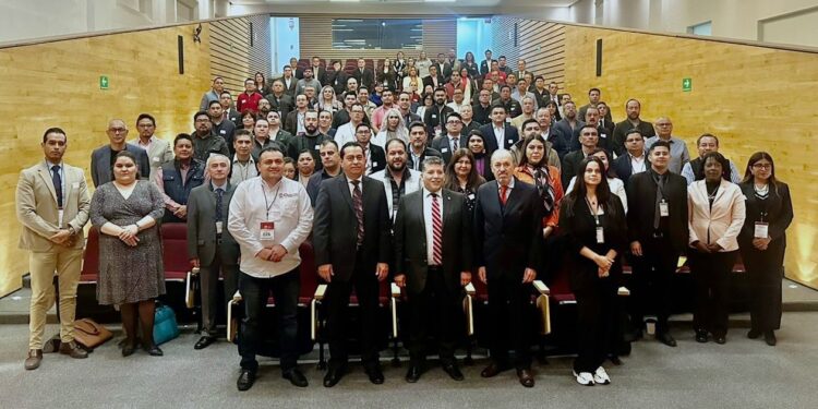 INICIA EN BCS REGULARIZACIÓN DE VEHÍCULOS CON LETRA