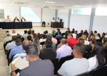 SE REÚNEN AUTORIDADES Y EMPRESARIOS DE SEGURIDAD PRIVADA EN BCS