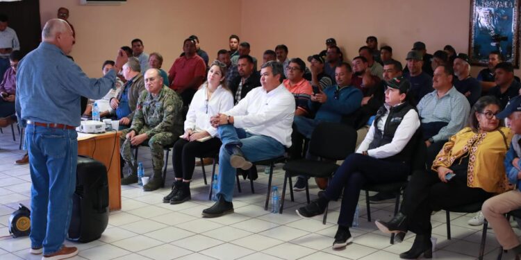 ACUERDAN AUTORIDADES Y COOPERATIVISTAS DE LA ZONA PACÍFICO NORTE, FORTALECER SECTOR PESQUERO