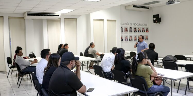 FORTALECE PGJE CAPACIDADES DE MINISTERIOS PÚBLICOS PARA ATENCIÓN A VÍCTIMAS Y GRUPOS VULNERABLES 