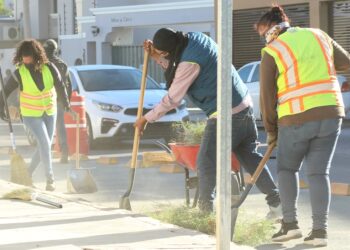 Realiza Servicios Públicos trabajos de mantenimiento de ciclovías de la ciudad