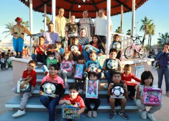 Realizan tercer festival “Navidad en tu Colonia” en El Centenario