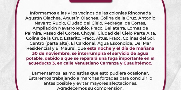 Reparará OOMSAPAS La Paz fuga en las calles Carranza y Cuauhtémoc