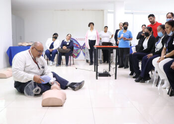 CAPACITÓ SALUD A PERSONAL DE LA JURISDICCIÓN SANITARIA 3 LA PAZ EN RESPUESTA A EMERGENCIAS