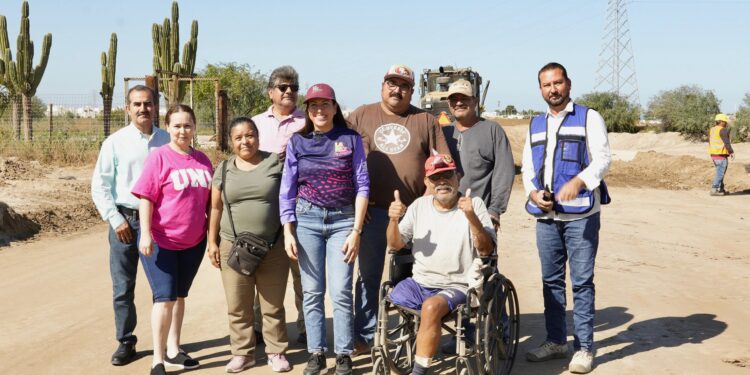 Supervisa Presidenta Municipal avances de obra en el tramo 3 del Circuito Vial Sur