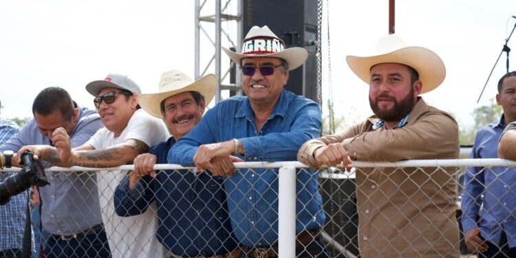 Oscar Leggs Castro, estuvo presente durante la reinauguración del  Taste Rancho Noebert
