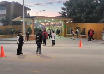 Se implementa la vigilancia en horarios de entrada y salida en turnos matutino y vespertino