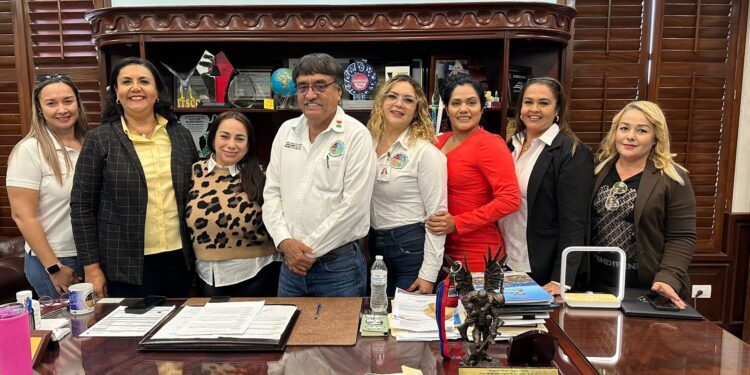 Diferentes áreas del Gobierno se reunieron para la organización de las actividades que se desarrollarán del 22 al 26 de enero con motivo al Día Mundial de la Educación Ambiental.
