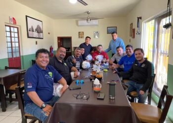 El Instituto del Deporte (INDEM) a través de su coordinación delegacional en Cabo San Lucas y la mesa directiva de la liga INDEM se reunieron con Héctor Padilla, director deportivo de Los Cabos United