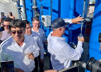 Oscar Leggs Castro encabezó el banderazo y puesta en marcha de la nueva potabilizadora Juárez de 15 litros por segundo de agua potable para beneficio directo de 18 mil 862 habitantes en la zona Centro de Cabo San Lucas
