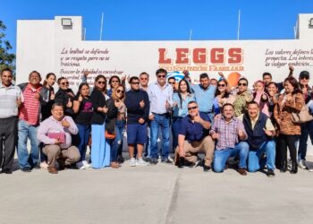 El presidente municipal de Los Cabos Oscar Leggs Castro tuvo un encuentro con representantes de la Confederación Revolucionaria de Obreros y Campesinos (CROC)