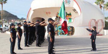 Autoridades delegacionalesefectuaron unaceremonia cívica en conmemoración al natalicio de Ildefonso Cipriano Green Ceseña, Jesús Castro Agúndez y Fernando Inés Cota Sández