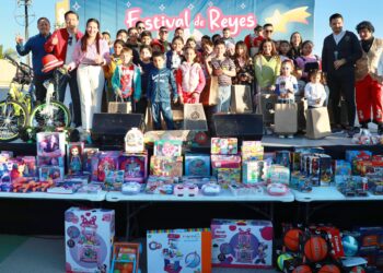 Celebra Ayuntamiento de La Paz magno Festival de Día de Reyes