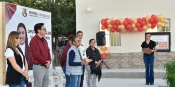 “La entrega del Aula de Capacitación y Costura es el resultado de que los compromisos se cumple”, Diputada Guadalupe Vázquez Jacinto