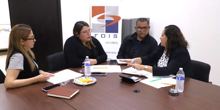 GOBIERNO DEL ESTADO ENTREGA PROPUESTAS DE OBRAS PARA EL FOIS LOS CABOS