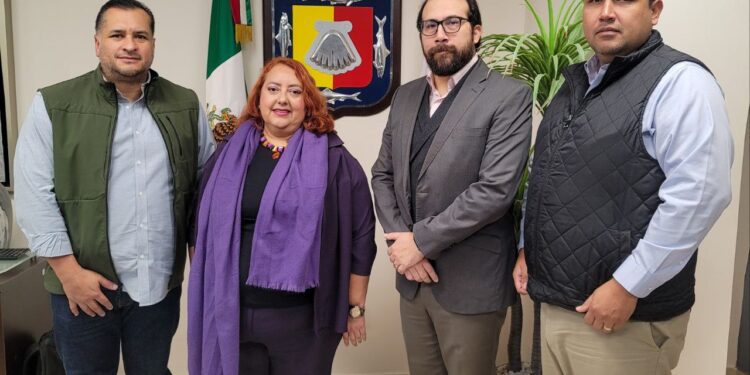 SE REÚNE VCC CON REPRESENTANTES DEL GOBIERNO DEL ESTADO EN LOS CABOS