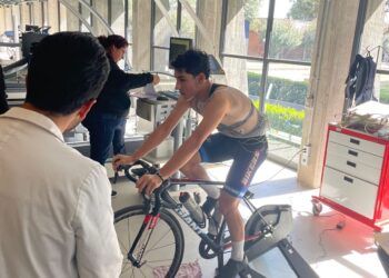 EN LA RECTA FINAL REPARACION DE CICLISTAS PARA COPA DEL MUNDO